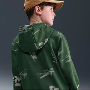 NEW with tags!! Nike Kids Olive Green Logo Hoodie size Large